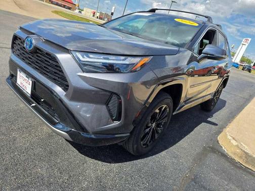 2024 Toyota RAV4 Hybrid SE