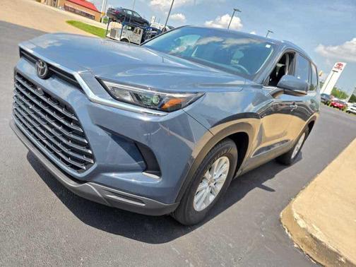 Storm Cloud 2026 Toyota Grand Highlander XLE