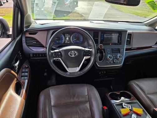 2015 Toyota Sienna Limited