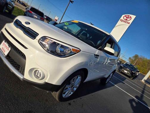 2017 Kia Soul +