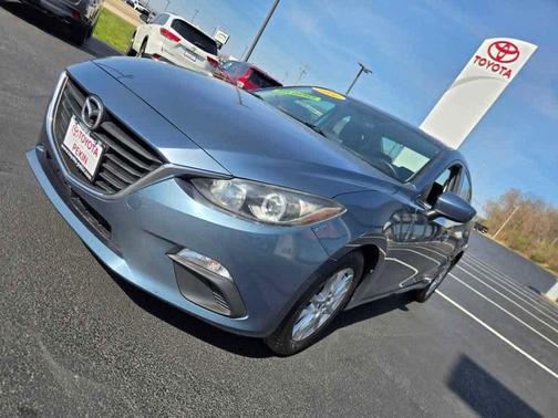 2014 Mazda Mazda3 i Touring