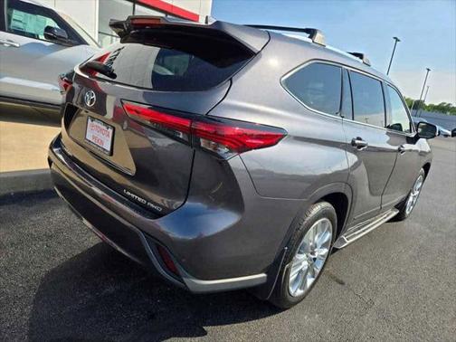 2023 Toyota Highlander Limited
