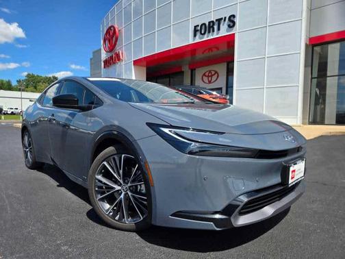 Guardian Gray 2025 Toyota Prius XLE