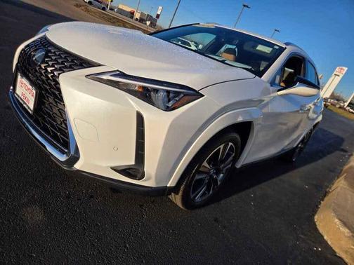 2024 Lexus UX 250h Base