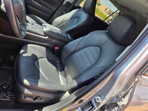 Celestial Silver Metallic 2022 Toyota Highlander XLE