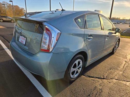 2015 Toyota Prius Three
