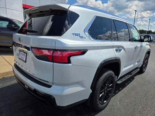 2025 Toyota Sequoia Base