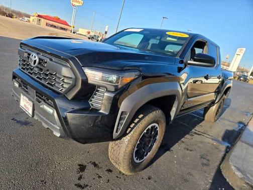 2024 Toyota Tacoma TRD Off Road