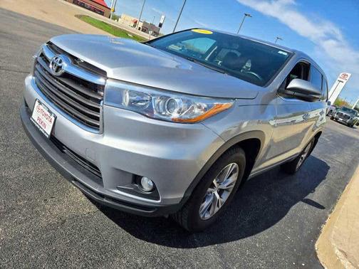 2016 Toyota Highlander LE Plus