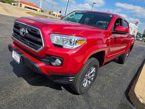 2016 Toyota Tacoma SR5