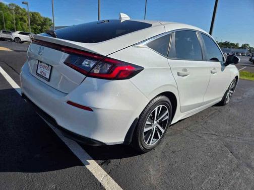 Platinum White Pearl 2024 Honda Civic LX