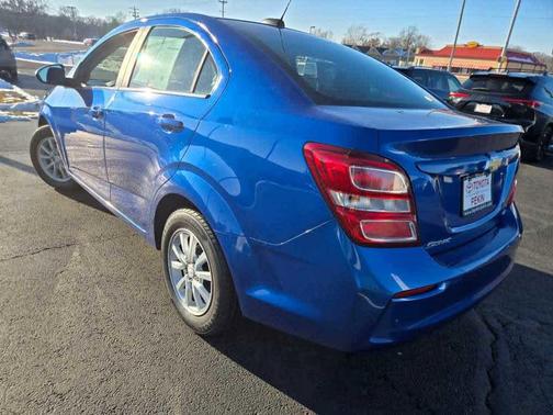 2018 Chevrolet Sonic LT