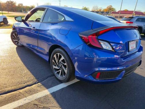 2017 Honda Civic LX-P