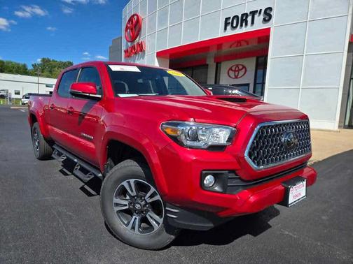 Barcelona Red Metallic 2018 Toyota Tacoma TRD Sport