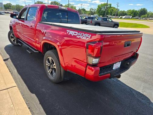 Barcelona Red Metallic 2018 Toyota Tacoma TRD Sport