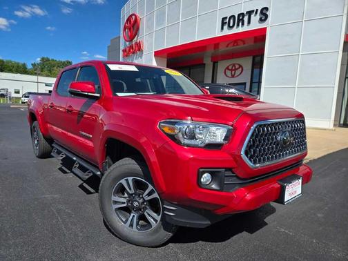 Barcelona Red Metallic 2018 Toyota Tacoma TRD Sport