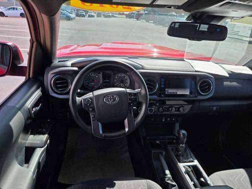 Barcelona Red Metallic 2018 Toyota Tacoma TRD Sport