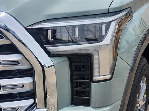 2025 Toyota Tundra Hybrid 1794 Edition