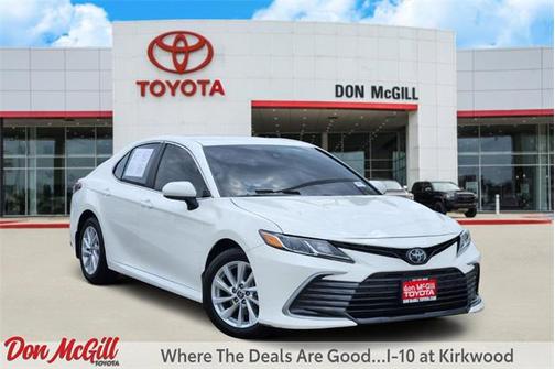 2024 Toyota Camry LE