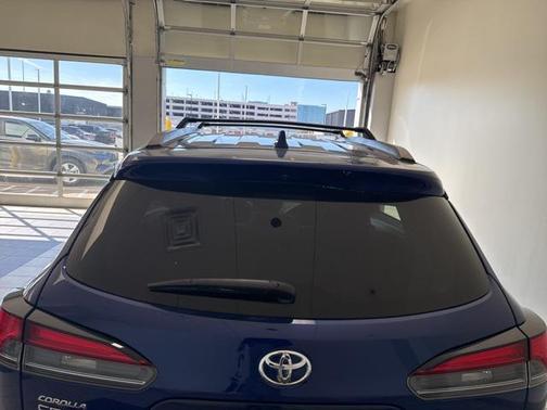 2024 Toyota Corolla Cross XLE