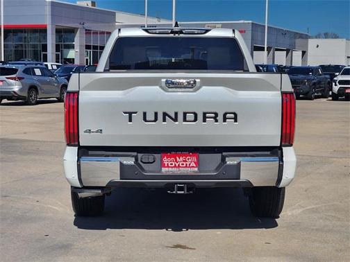 2023 Toyota Tundra Hybrid 1794 Edition