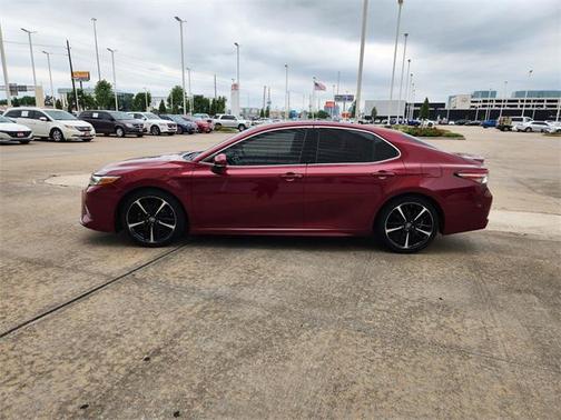 2018 Toyota Camry XSE
