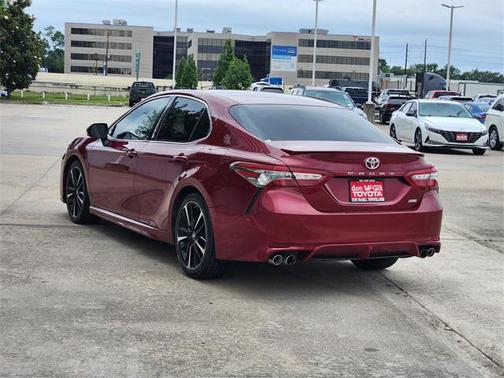 2018 Toyota Camry XSE