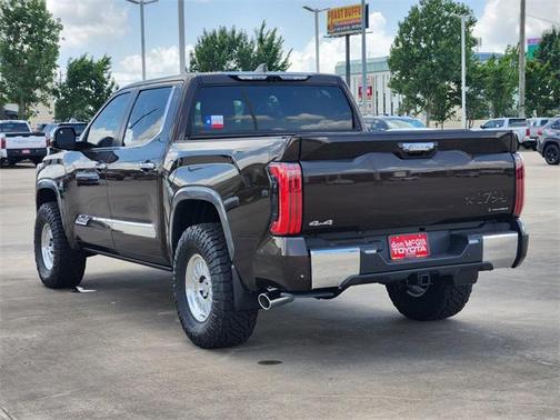 2025 Toyota Tundra Hybrid 1794 Edition