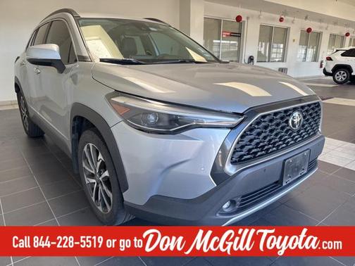 2022 Toyota Corolla Cross XLE