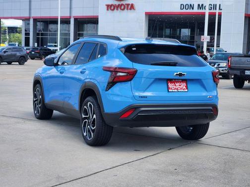 Fountain Blue 2024 Chevrolet Trax FWD 2RS