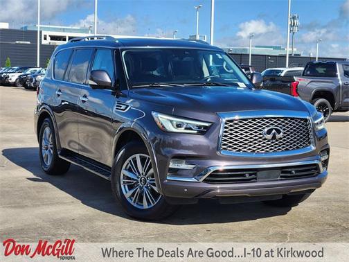 2023 INFINITI QX80 Luxe