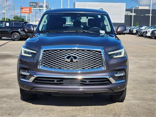 2023 INFINITI QX80 Luxe