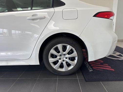 Ice Cap 2026 Toyota Corolla LE
