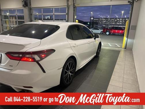 2023 Toyota Camry SE