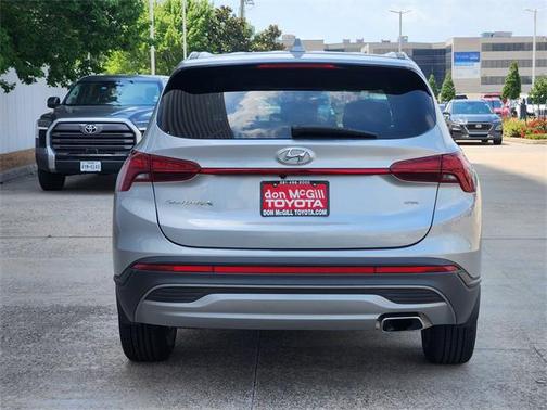 2022 Hyundai SANTA FE SE