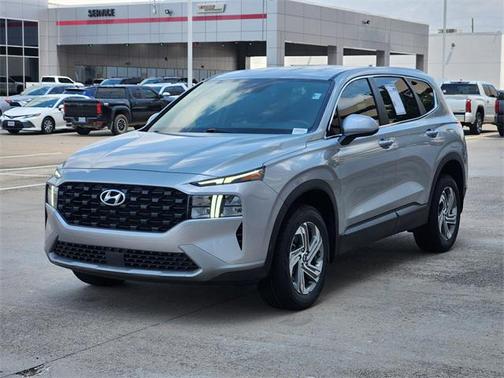 2022 Hyundai SANTA FE SE