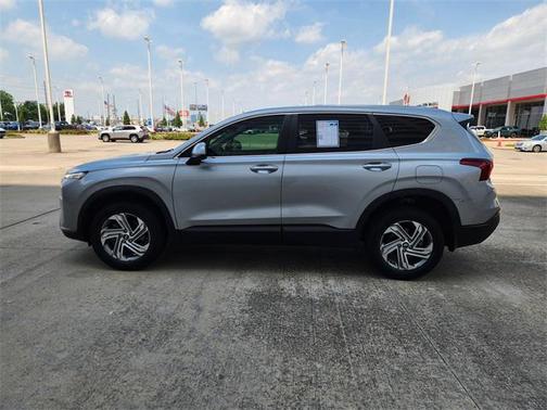 2022 Hyundai SANTA FE SE