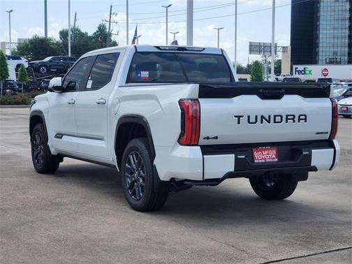 2025 Toyota Tundra Hybrid Platinum