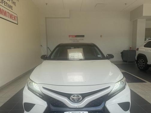 2018 Toyota Camry XSE