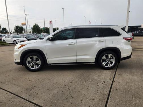 2016 Toyota Highlander Limited Platinum