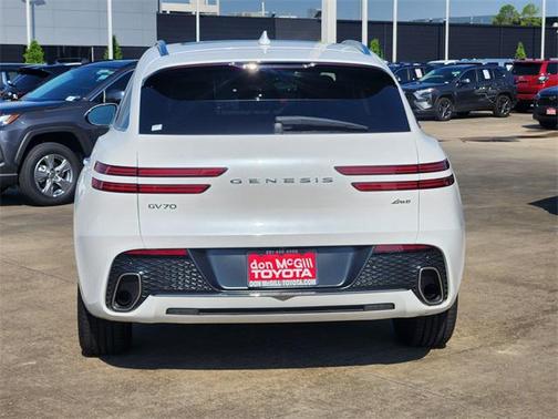2023 Genesis GV70 2.5T AWD