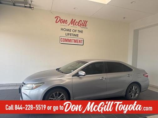 2017 Toyota Camry SE