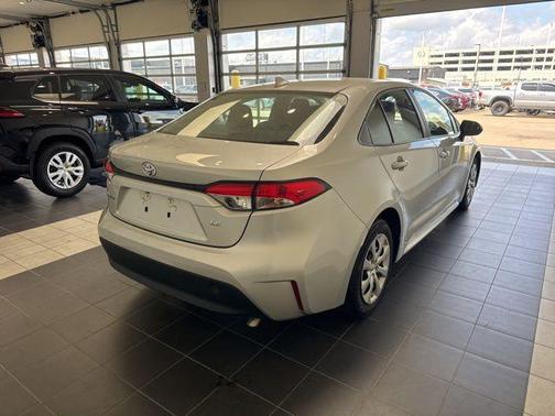 Classic Silver Metallic 2025 Toyota Corolla LE