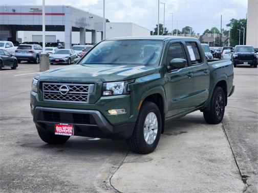 2022 Nissan Frontier SV