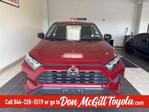 2023 Toyota RAV4 LE