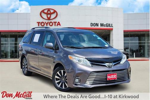 2019 Toyota Sienna XLE
