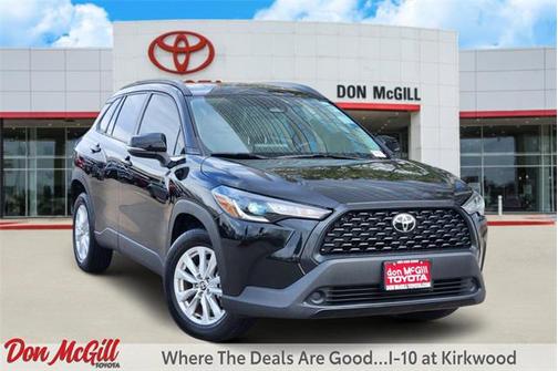2023 Toyota Corolla Cross LE