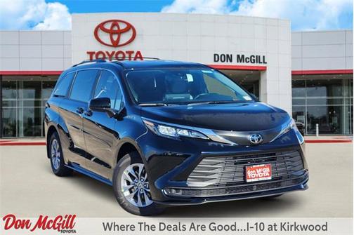 2026 Toyota Sienna LE