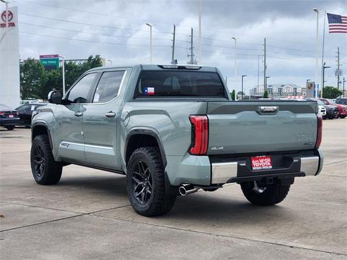 2025 Toyota Tundra Hybrid 1794 Edition