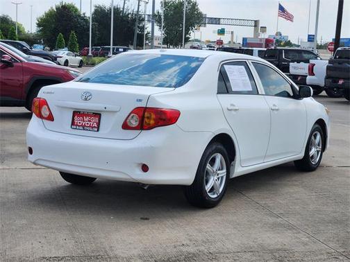 2010 Toyota Corolla LE
